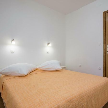 Apartments Bezmalinovic 2 Bol Dış mekan fotoğraf