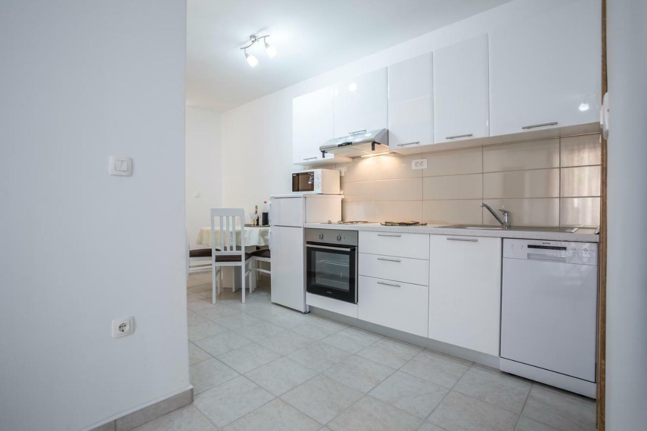Apartments Bezmalinovic 2 Bol Dış mekan fotoğraf